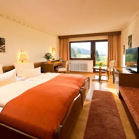 Отель Silberkoenig Schwarzwald & Restaurant Ringhotel 4*