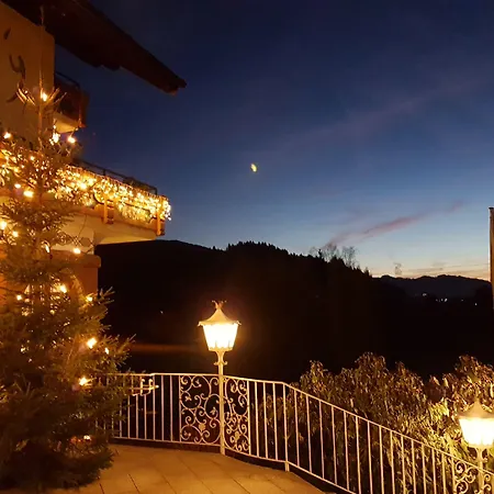 Отель Silberkoenig Schwarzwald & Restaurant Ringhotel Гутах-им-Брайсгау